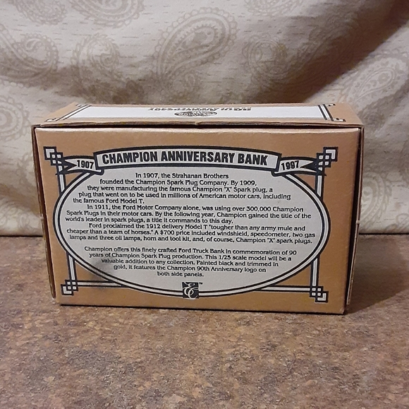 Ford Motor Company Officially Licensed Champion Sp - Picture 3 of 12